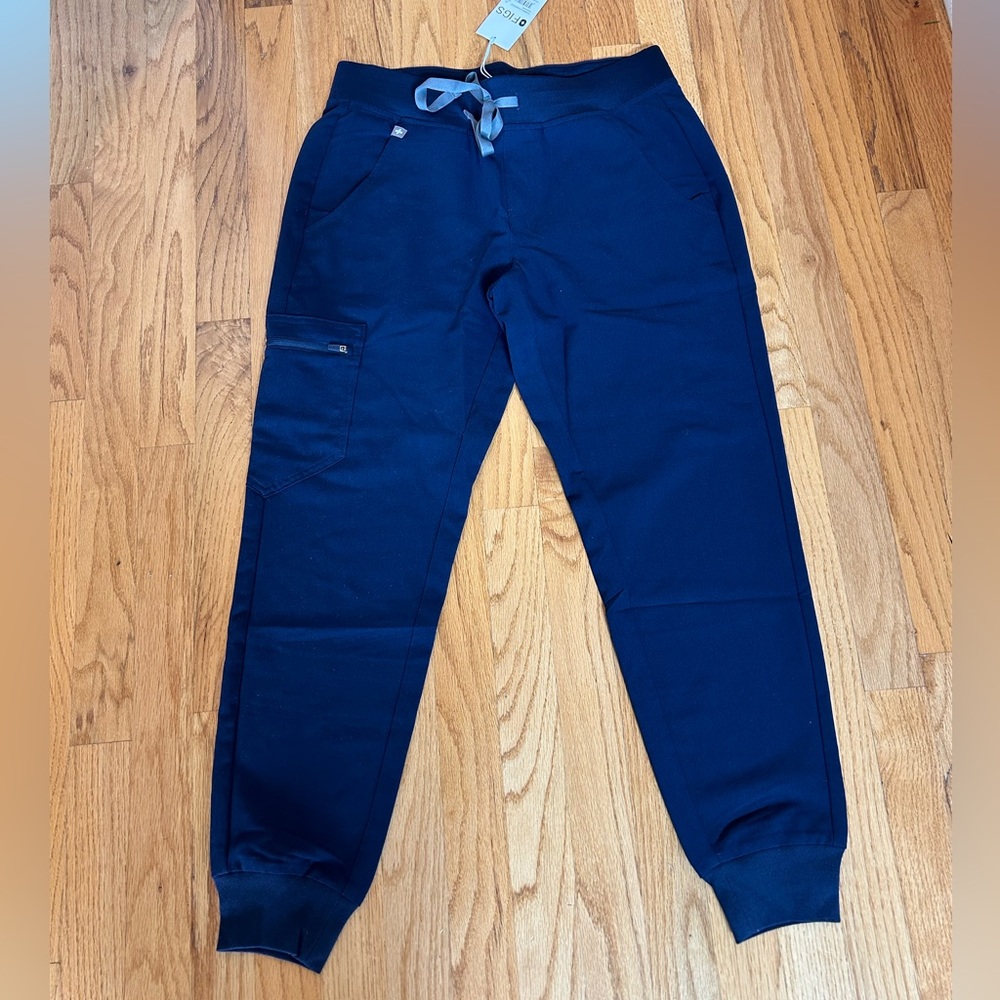 Figs Zamora Navy Jogger Scrubs with Gray Drawstring